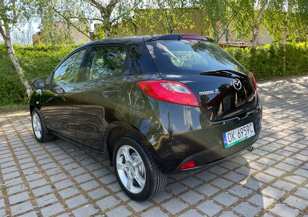 Mazda 2 cena 16900 przebieg: 101000, rok produkcji 2009 z Janów Lubelski małe 742